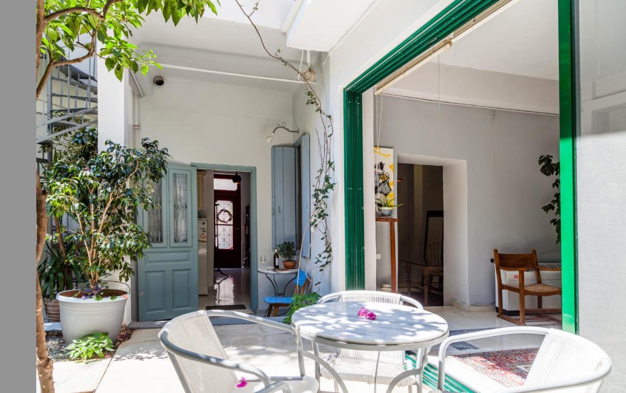 فيلا Athenian Yard Near Acropolis المظهر الخارجي الصورة